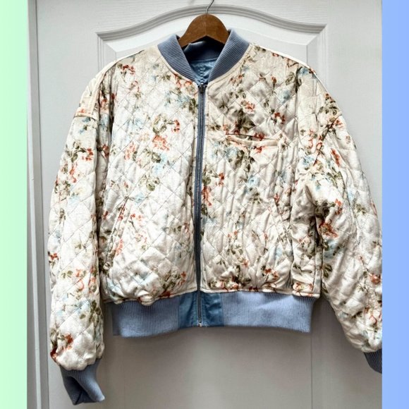 Urban Outfitters Cara Satin Reversible Bomber Jacket Size Medium - Picture 3 of 5